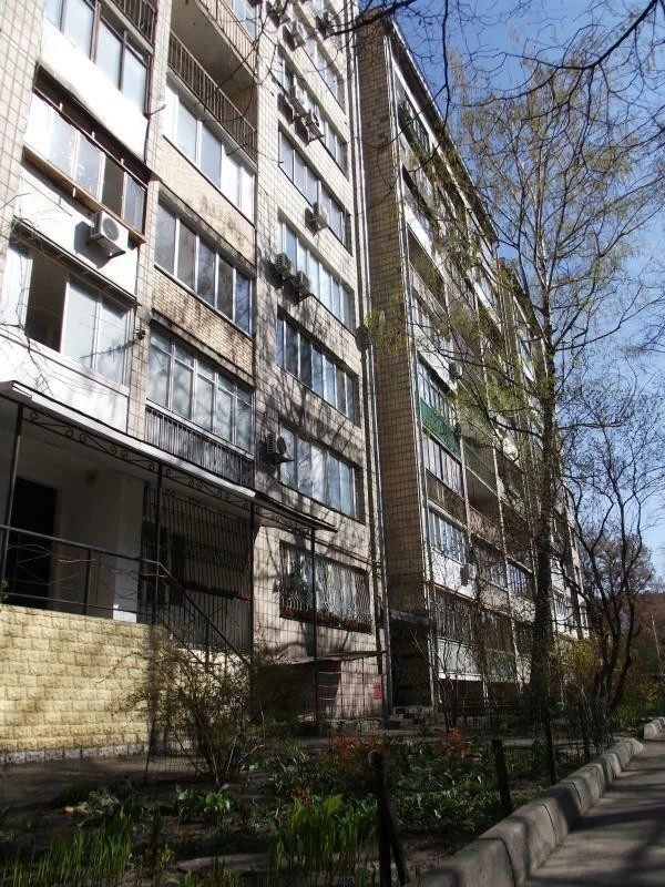 1-room apartment 40 m² for sale, Vasyliya Tyutyunnyka street, 2