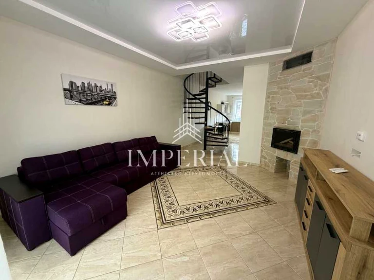 Будинок. Київ, 192-га Садова вул.