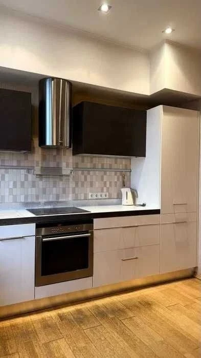 For sale euro 2-room 68m2 11th floor. Konovaltsa 32b | Pechersk | Les