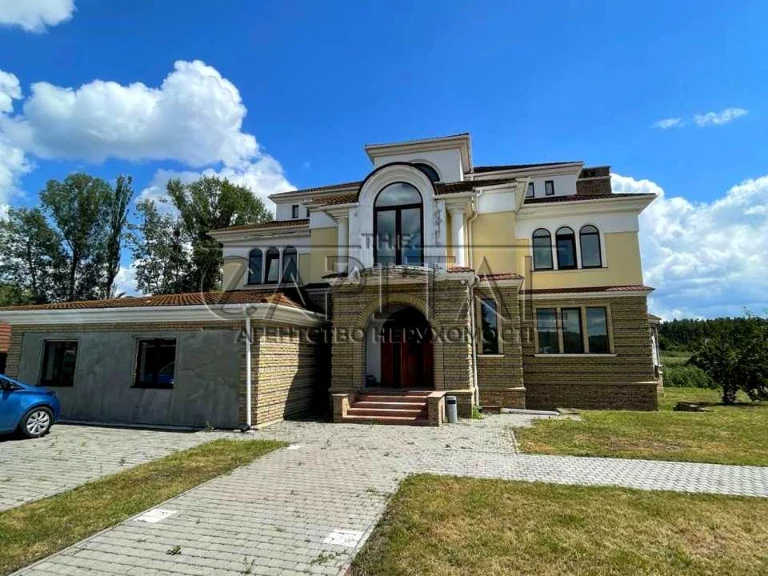 Будинок. Київ, Бродівська вул.