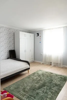 Оренда будинку 200 м², Єлизавети Чавдар вул.