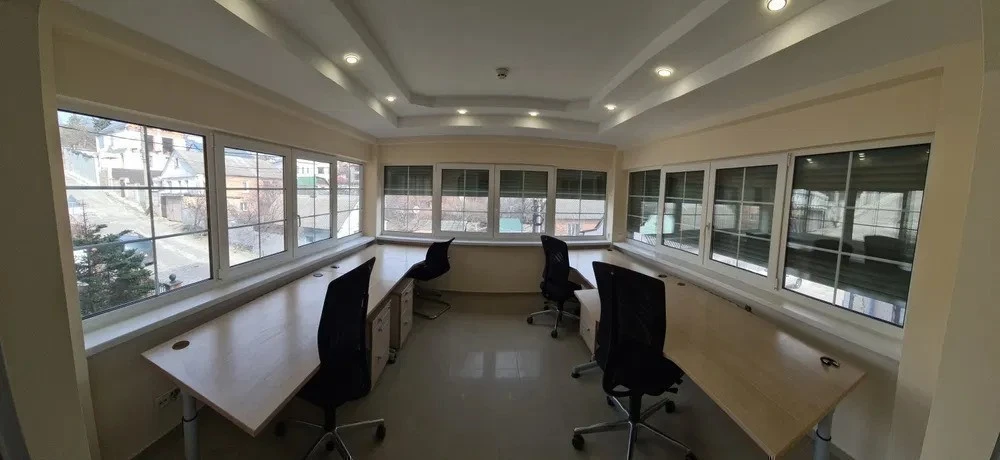 Оренда будинку 350 м², Валерія Лобановського просп.