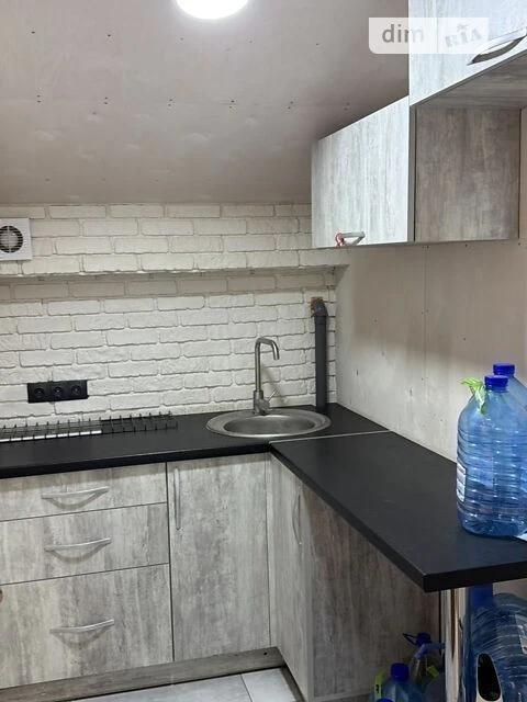 Довгострокова оренда будинку, від посередника на вул. 192-а