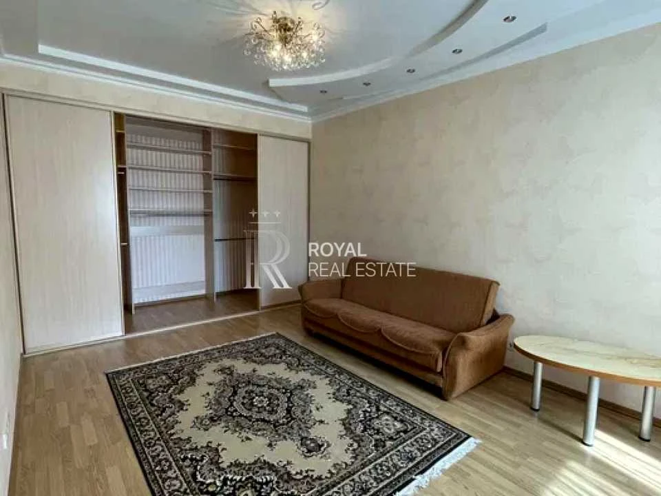 Будинок. Київ, 46-та Садова вул.