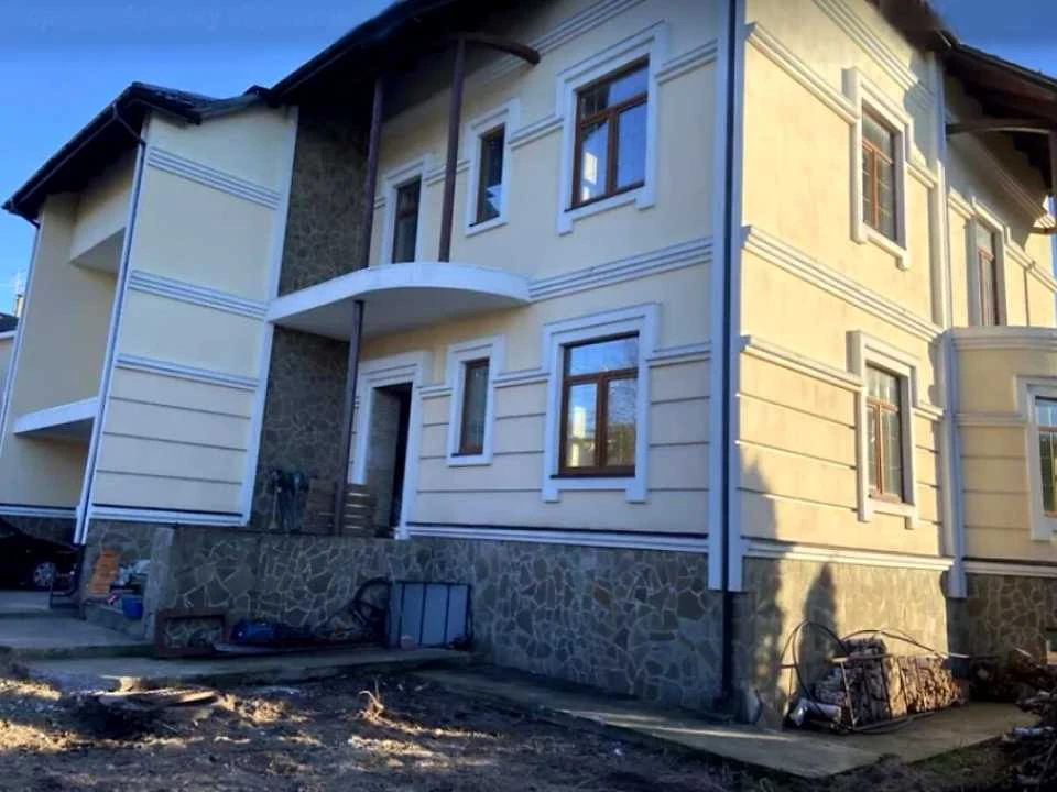 Будинок. Київ, Світла вул.