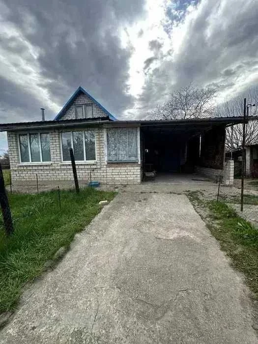 Продаж будинку 67 м2 25 соток 2005 р побудови + гараж Тахтау