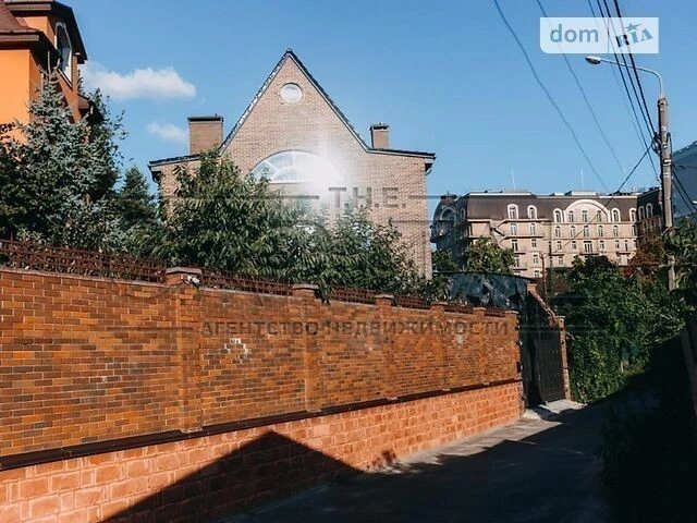 Дом Печерск Ботаничний сад