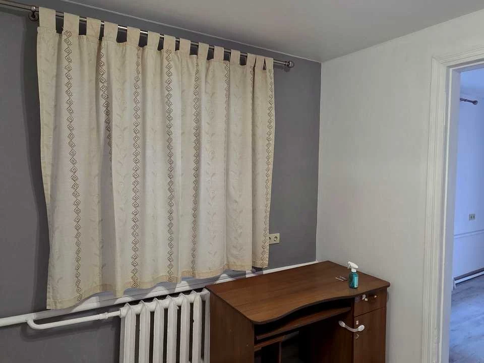 Будинок. Київ, Листопадна вул.