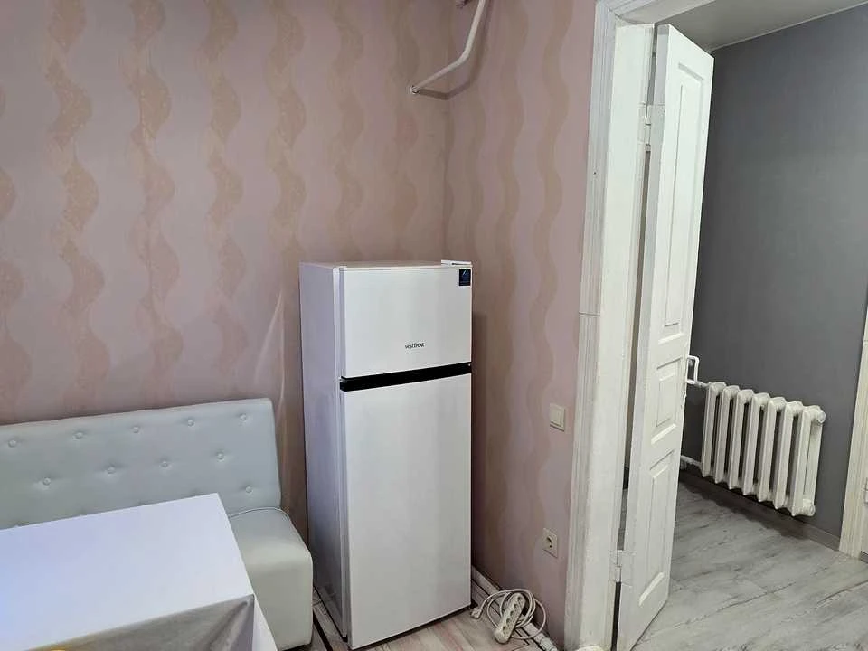 Будинок. Київ, Листопадна вул.