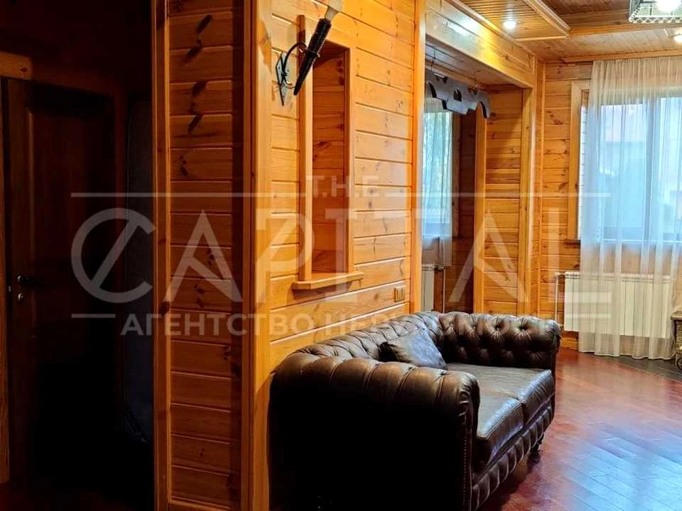 Будинок. Київ, Березневий пров.