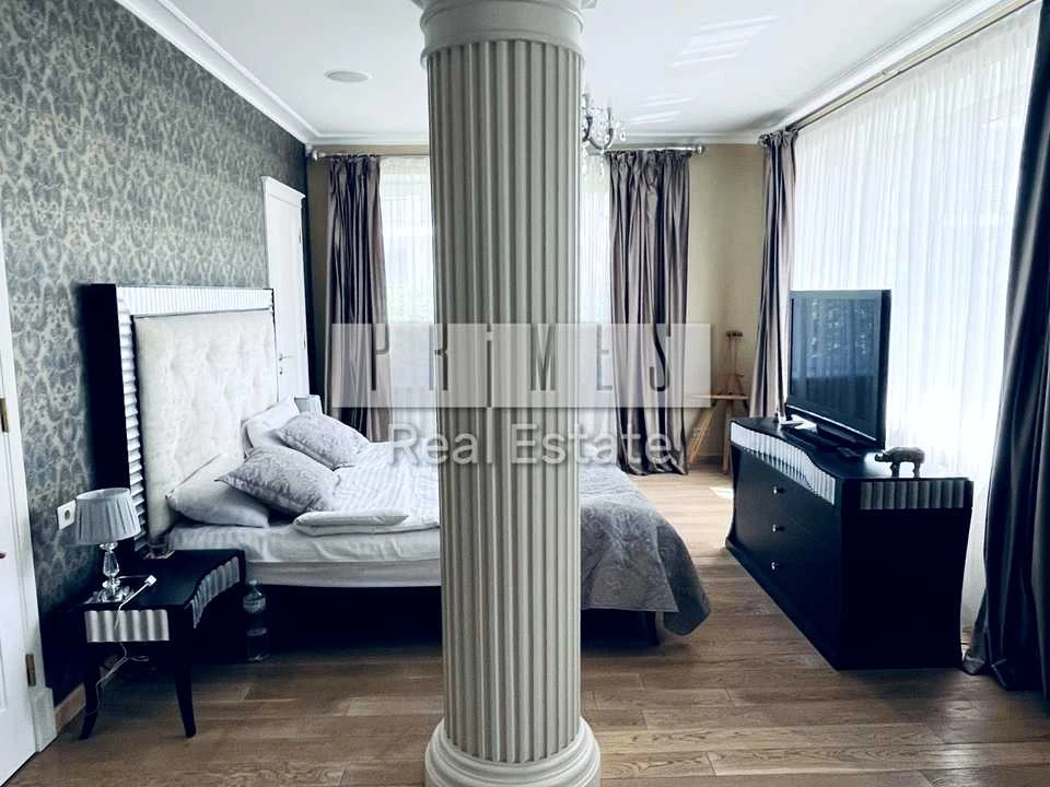 Будинок. Київ, Добрий Шлях вул.