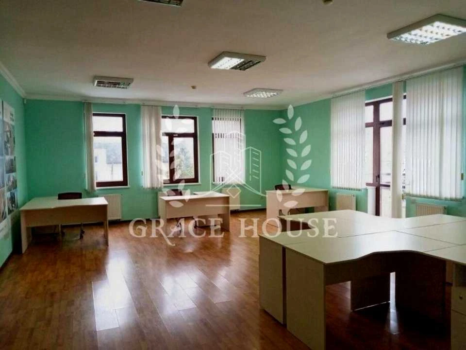 Будинок. Київ, Павла Загребельного вул. (Миколи Раєвського)