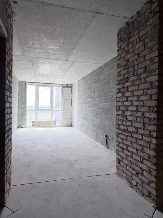 Kyiv, Zmienko Vsevolod, 15/23, Varshavsky-3; 3 rooms DER