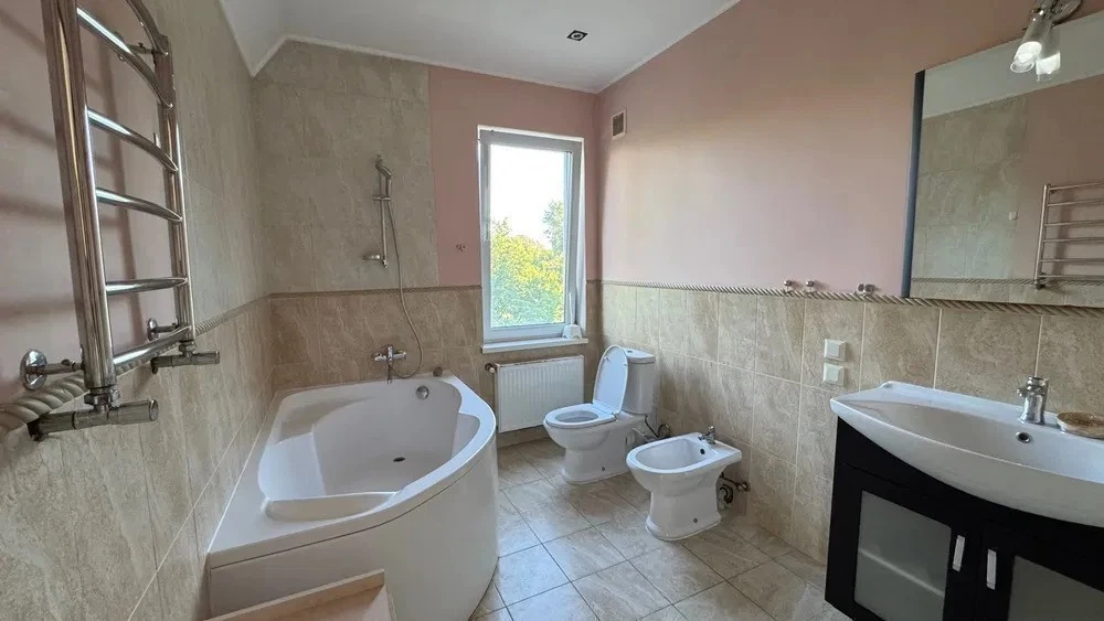 Аренда коттеджа 300 м², Охотничья ул.