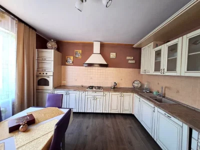 Аренда коттеджа 300 м², Охотничья ул.