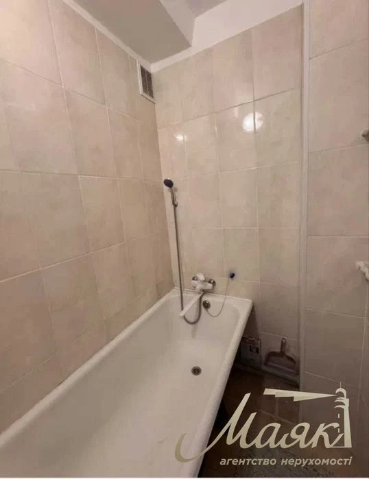 Sale 2km Dniprovsky district. Shturmova