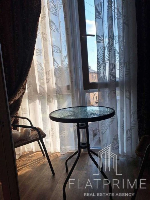 Great price! 2-room apartment with renovation in the center of Pechersk!