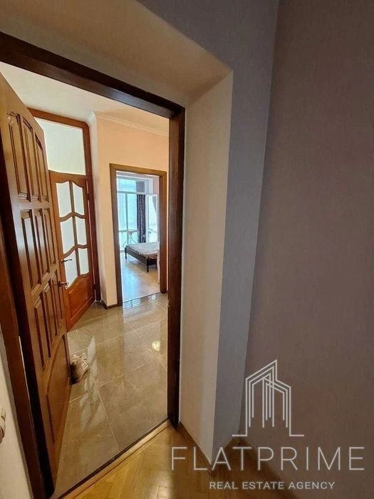 Great price! 2-room apartment with renovation in the center of Pechersk!