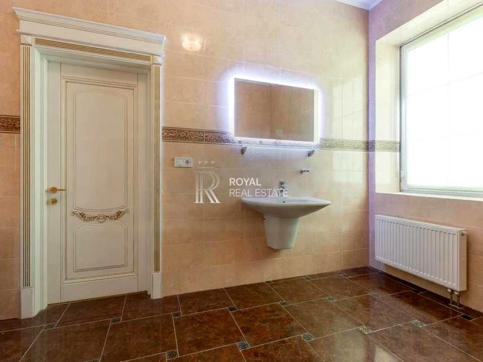 Будинок. Київ, Вільшанська