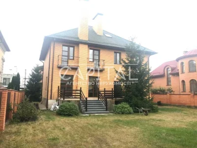 Будинок. Київ, Богатирська