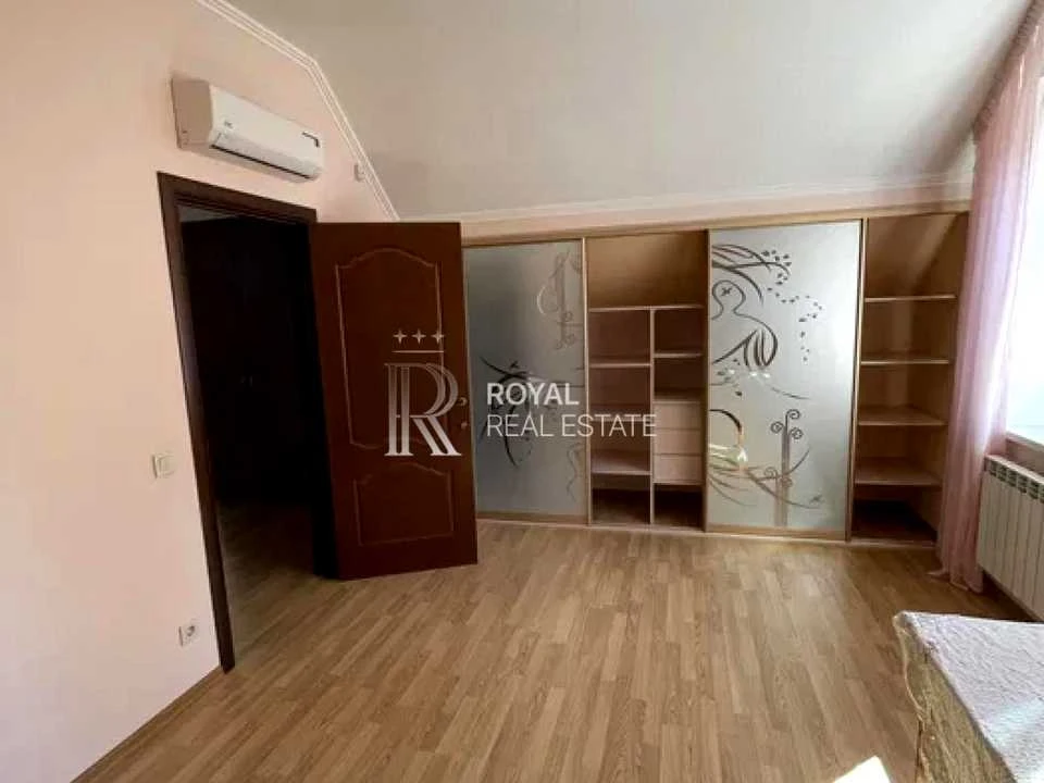 Будинок. Київ, Садова вул.