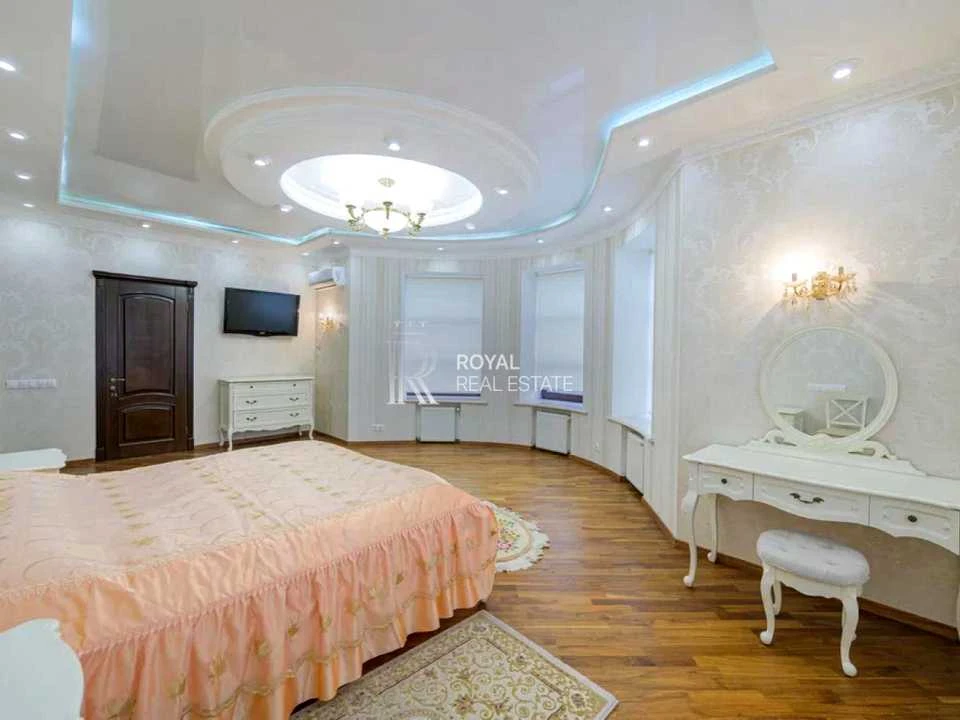 Будинок. Київ, Кіото
