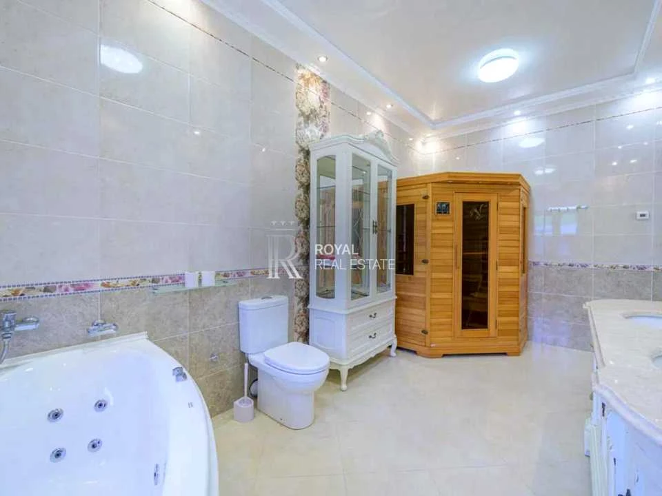 Будинок. Київ, Кіото