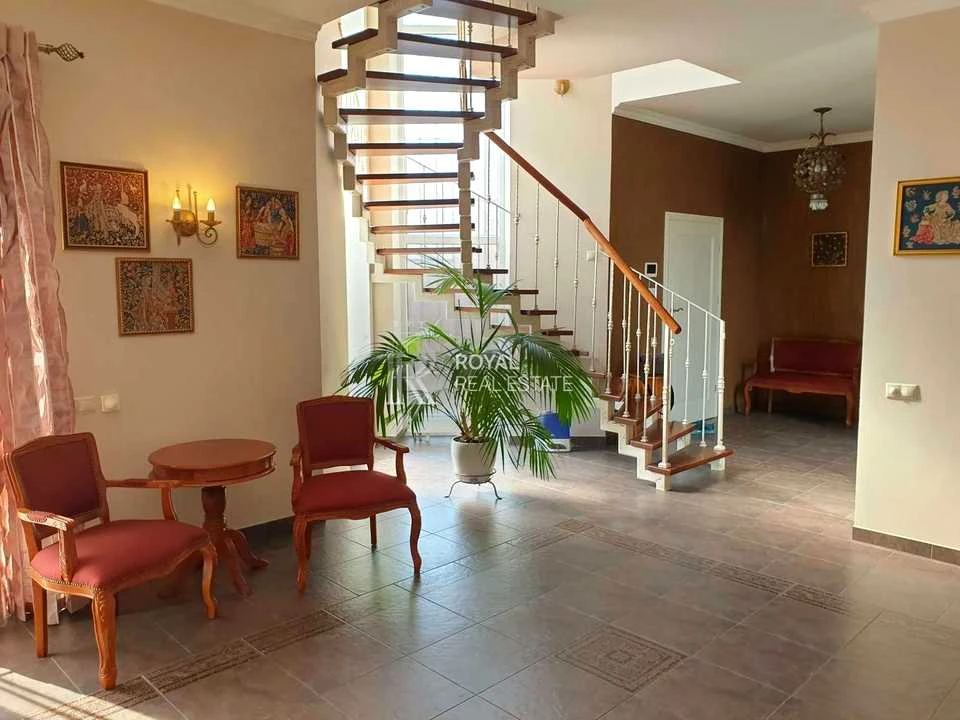 Будинок. Київ, Стеценка вул.