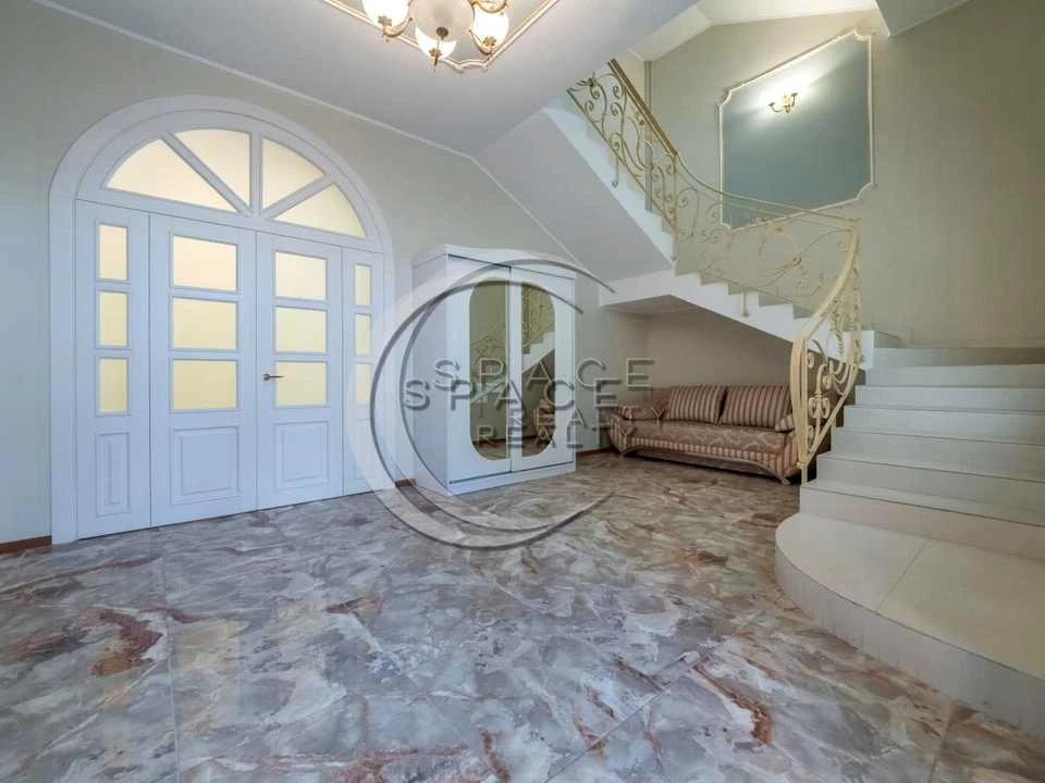 Будинок. Київ, Вільшанська вул.