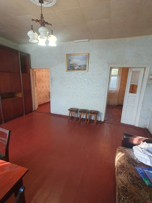 House 120m2 on Zhytomyrskyi Street 44,000 USD 0% commission