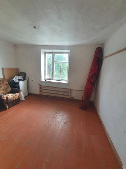 House 120m2 on Zhytomyrskyi Street 44,000 USD 0% commission