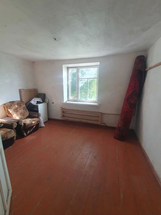 House 120m2 on Zhytomyrskyi Street 44,000 USD 0% commission