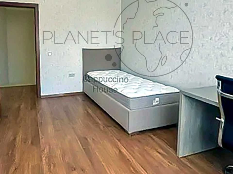 Будинок. Київ, Садова вул.