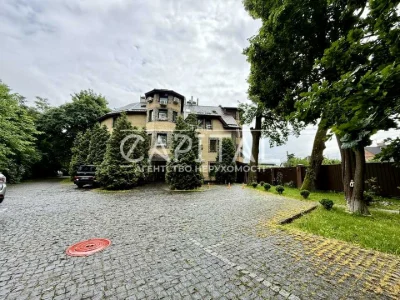 Будинок. Київ, Лісозахисна