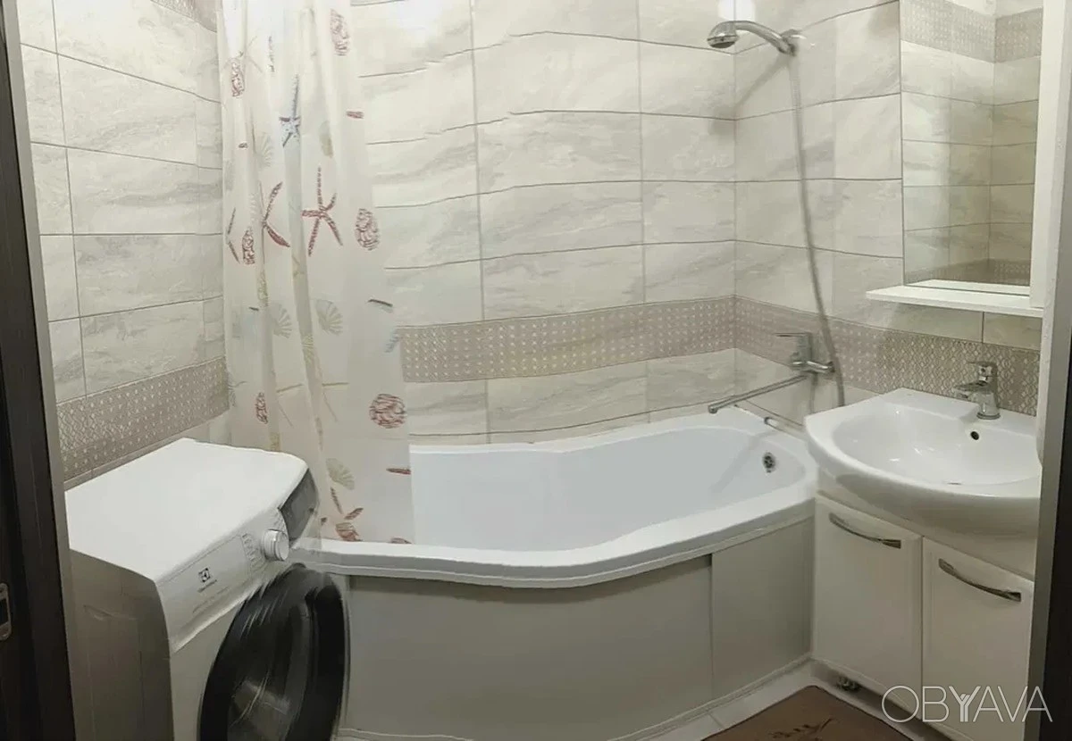 1-room apartment, 27 Ivan Mykytenko St.