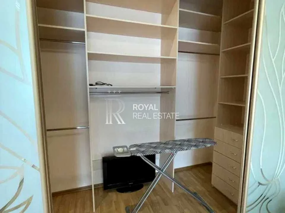 Будинок. Київ, Садова вул.