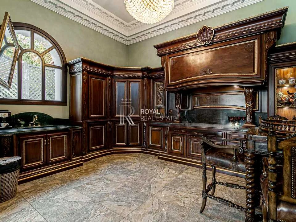 Будинок. Київ, Редутна вул.