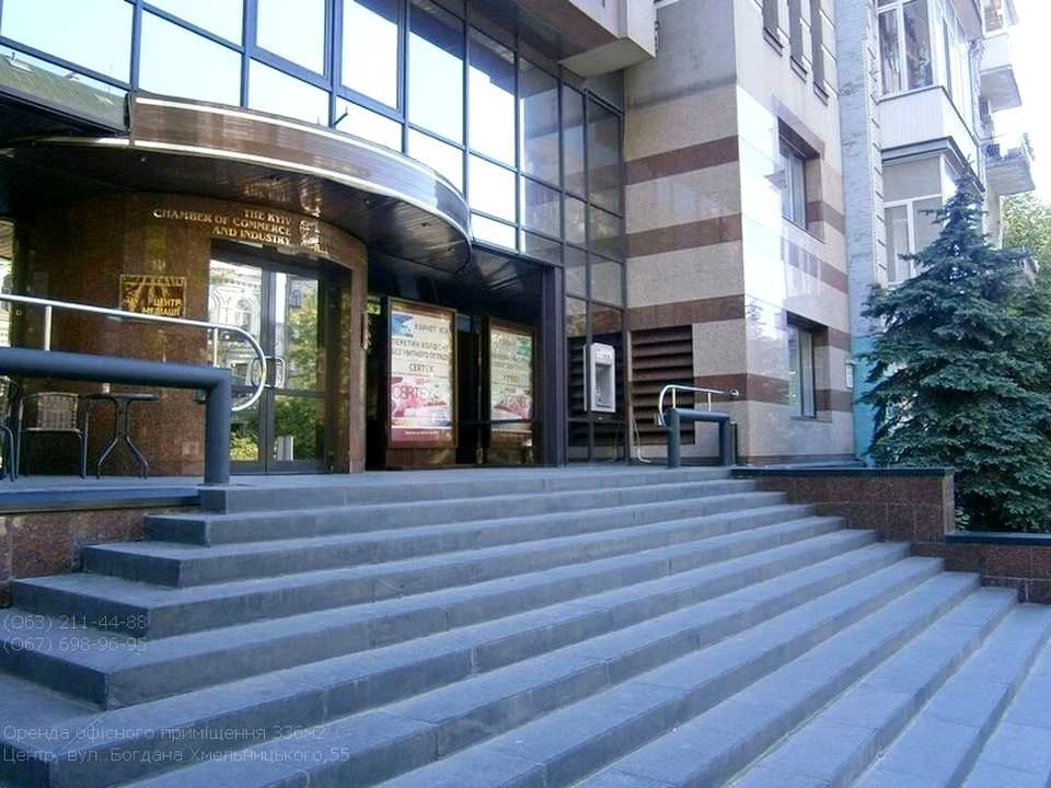 Будинок. Київ, Богдана Хмельницького вул.
