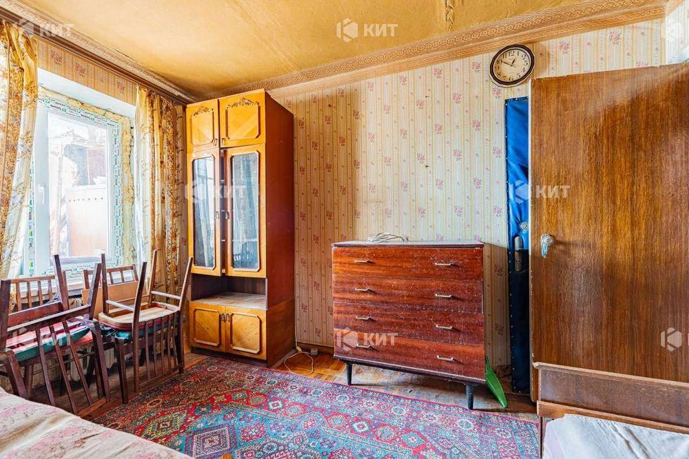 3 rooms, 63 sq. m. Center (metro stations: University, Kultury 10A, Sumy Market),