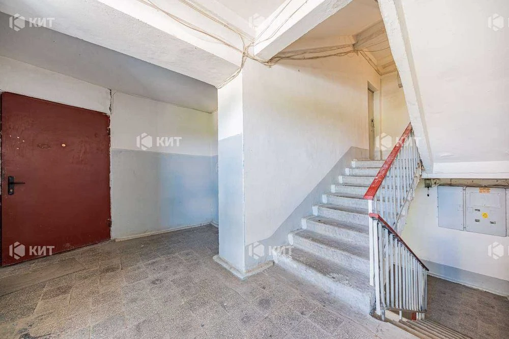 3 rooms, 63 sq. m. Center (metro stations: University, Kultury 10A, Sumy Market),