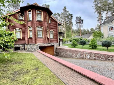 Будинок. Київ, Радистів пров.