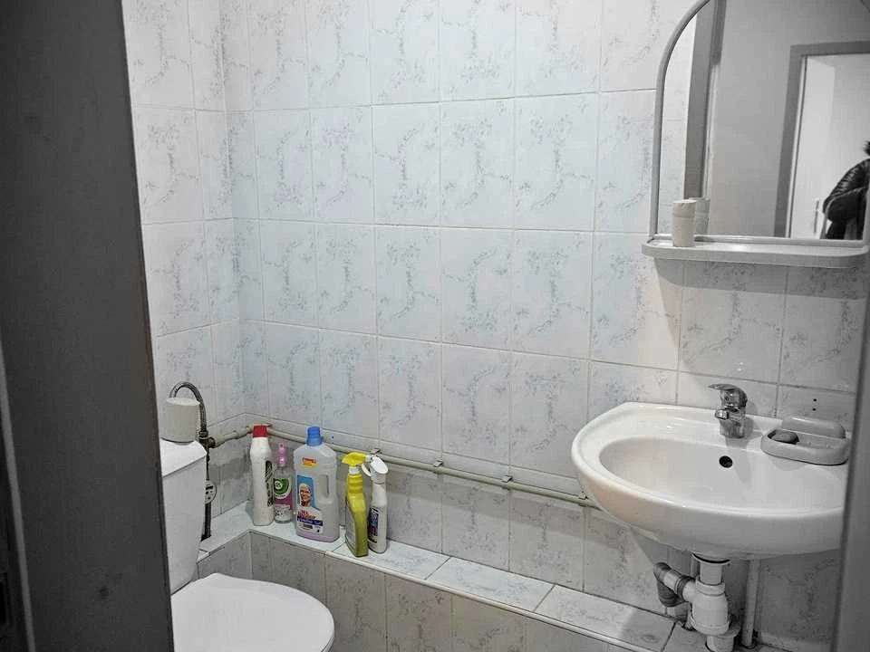 Будинок. Київ, Петра Григоренка просп.