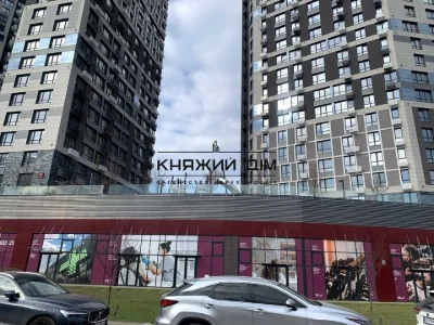 Будинок. Київ, Дегтярівська вул.