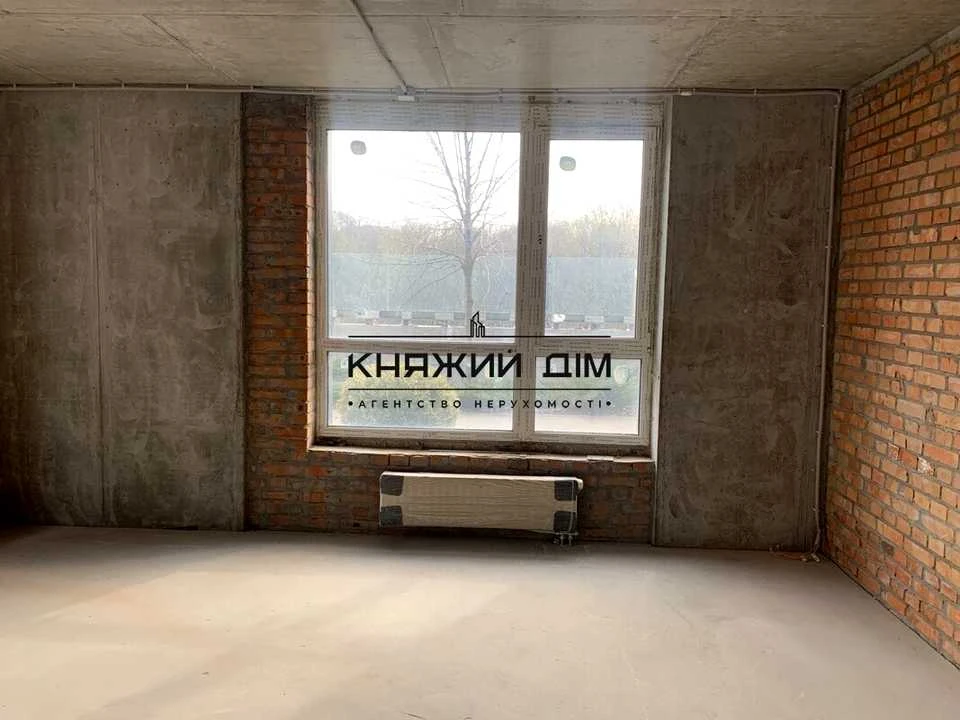 Будинок. Київ, Дегтярівська вул.