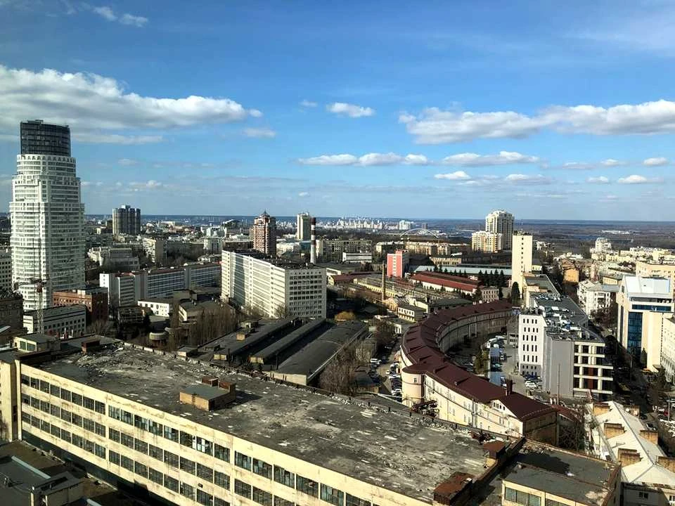Будинок. Київ, Князів Острозьких вул. (Московська)