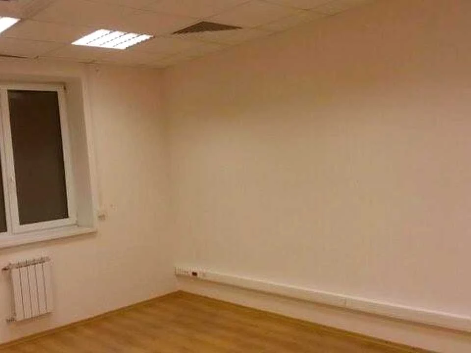 Будинок. Київ, Дмитрівська вул.