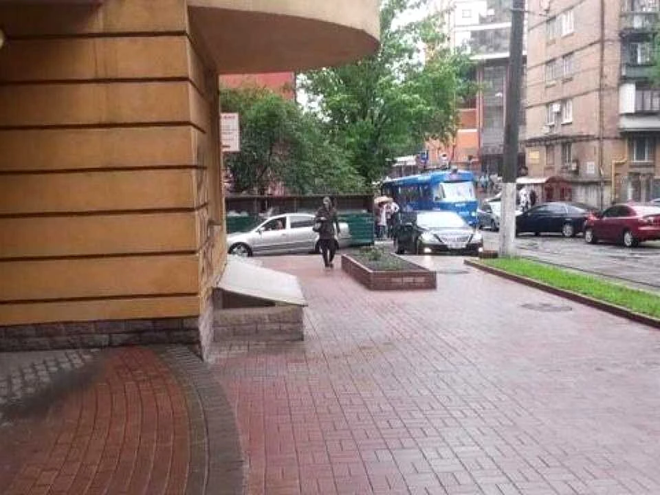 Будинок. Київ, Дмитрівська вул.