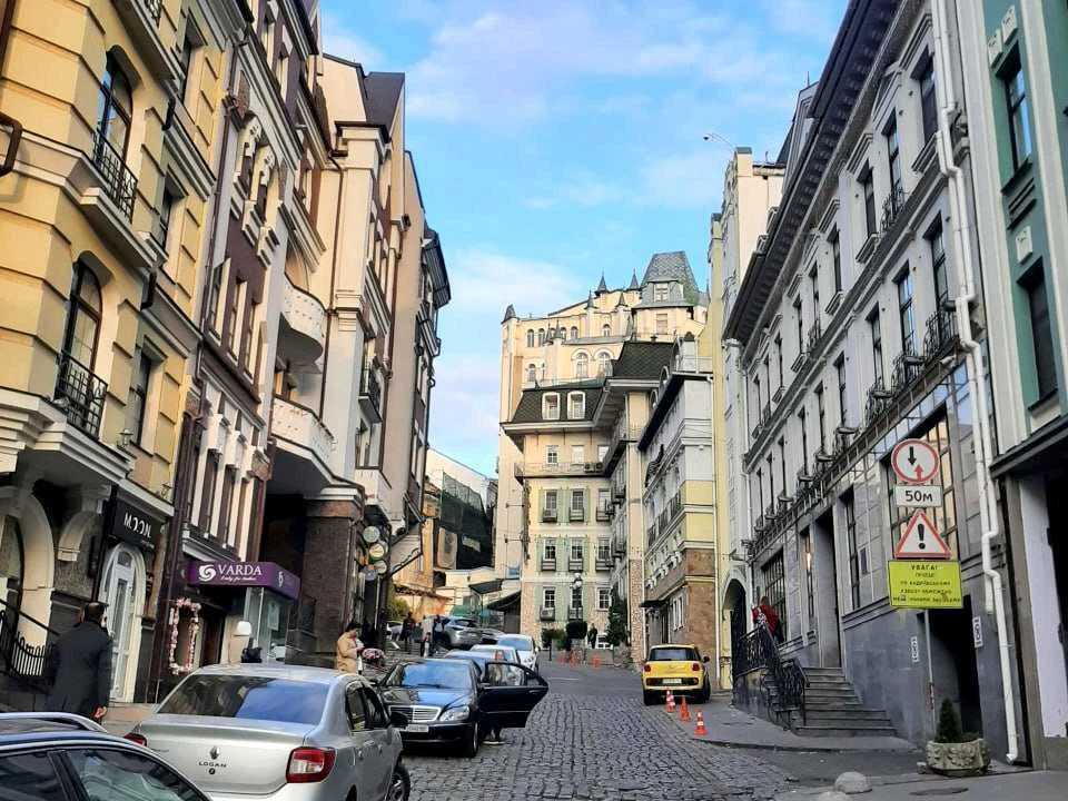 Будинок. Київ, Воздвиженська вул.