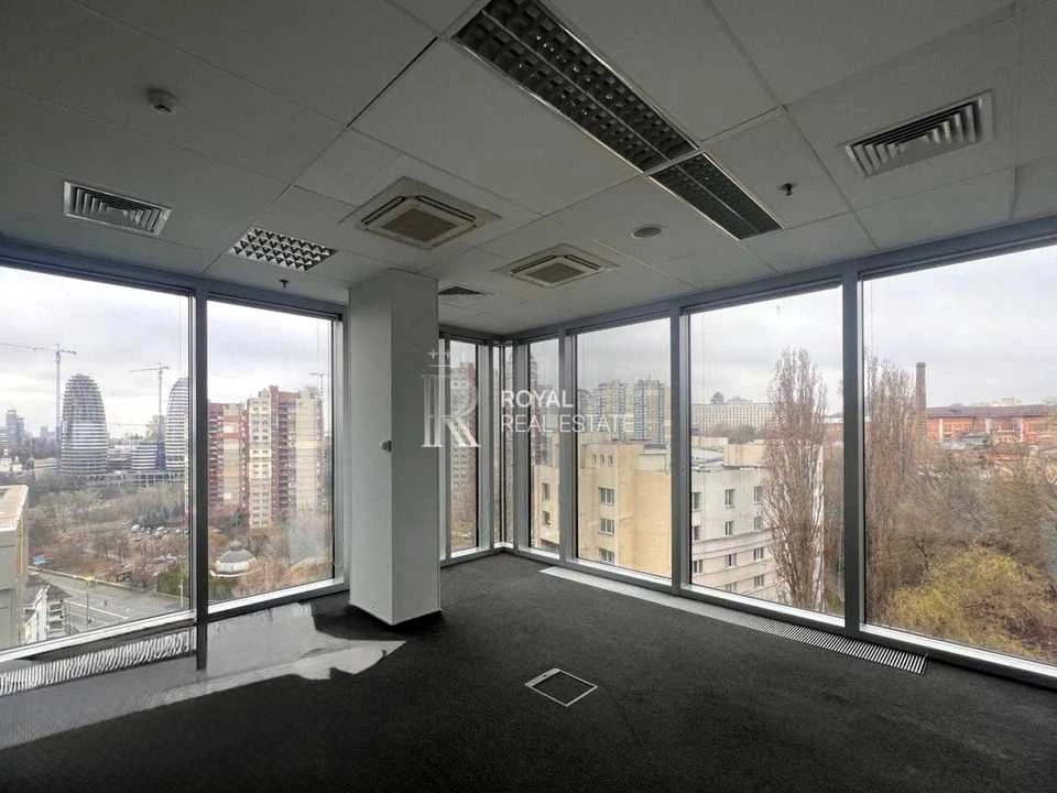 Будинок. Київ, Лейпцизька вул.