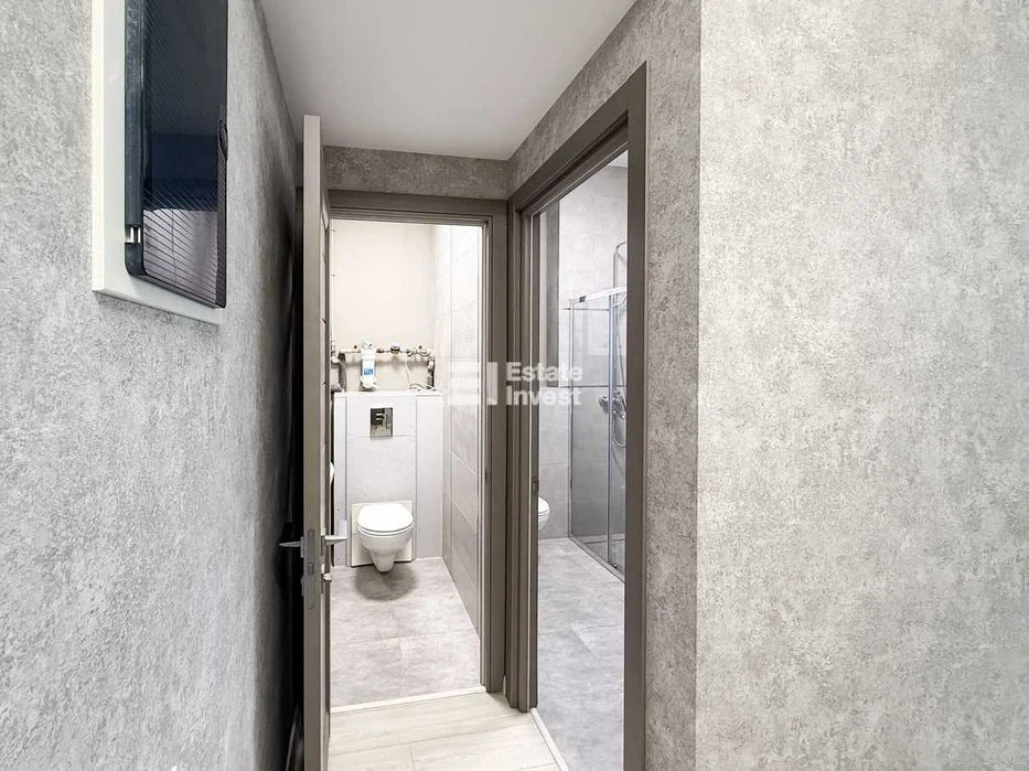 I will sell a 4-room apartment on Kultury St., 11